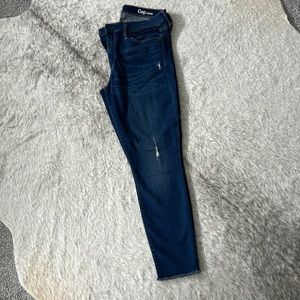 Women’s Gap 1969 jeans. Dark wash